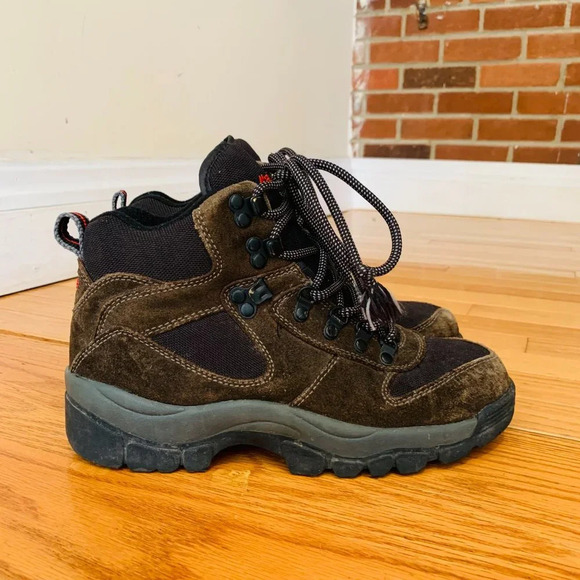 EMS Men's Trail Hiking Boots GORE-TEX Size 8 Waterproof Dry Hiker - Picture 1 of 12